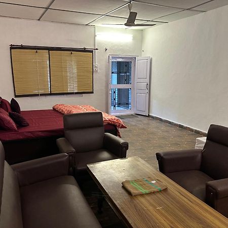 Dreamwoods A Travellers Farm Hostel Dharamshala Ngoại thất bức ảnh