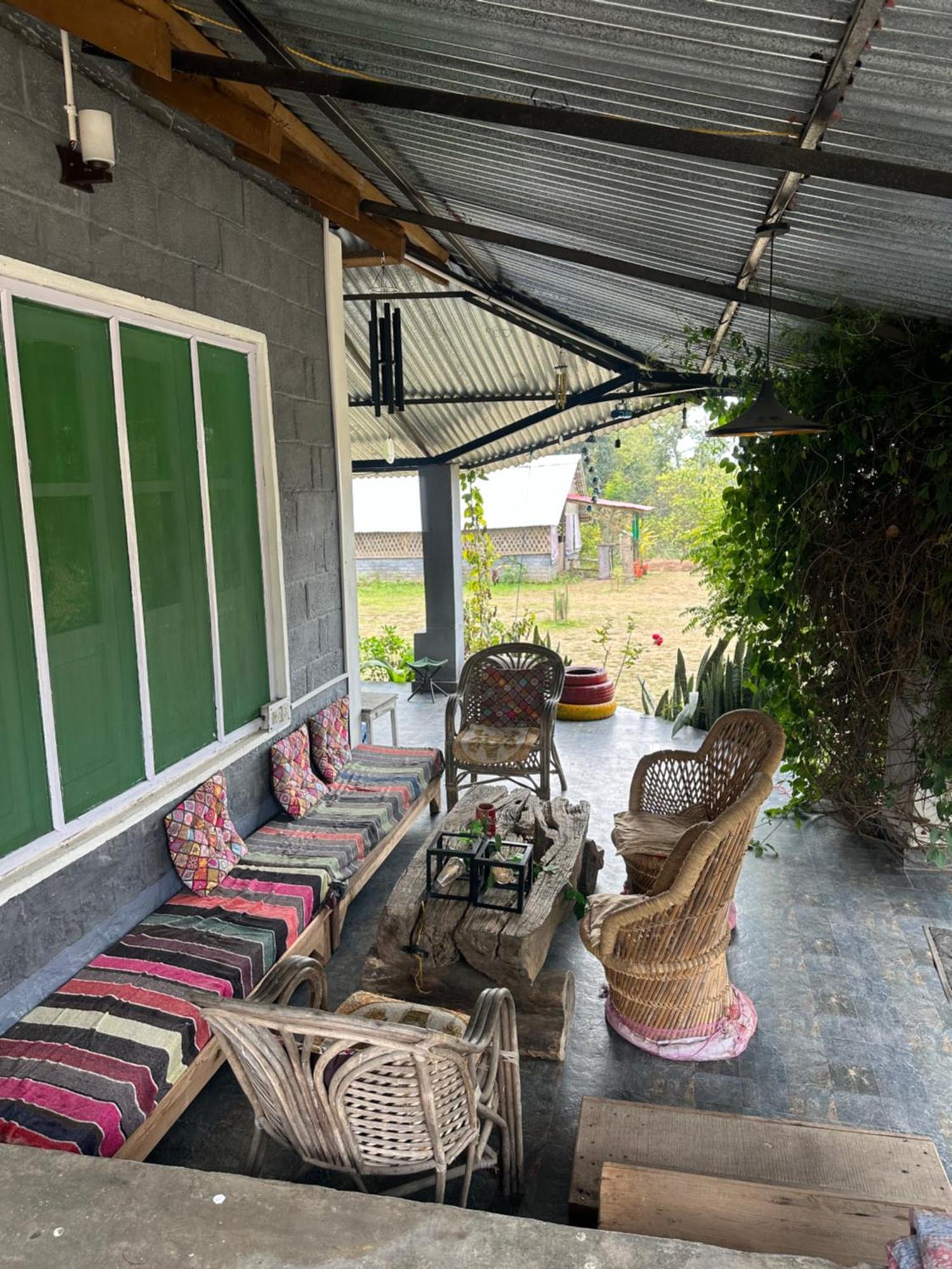 Dreamwoods A Travellers Farm Hostel Dharamshala Ngoại thất bức ảnh