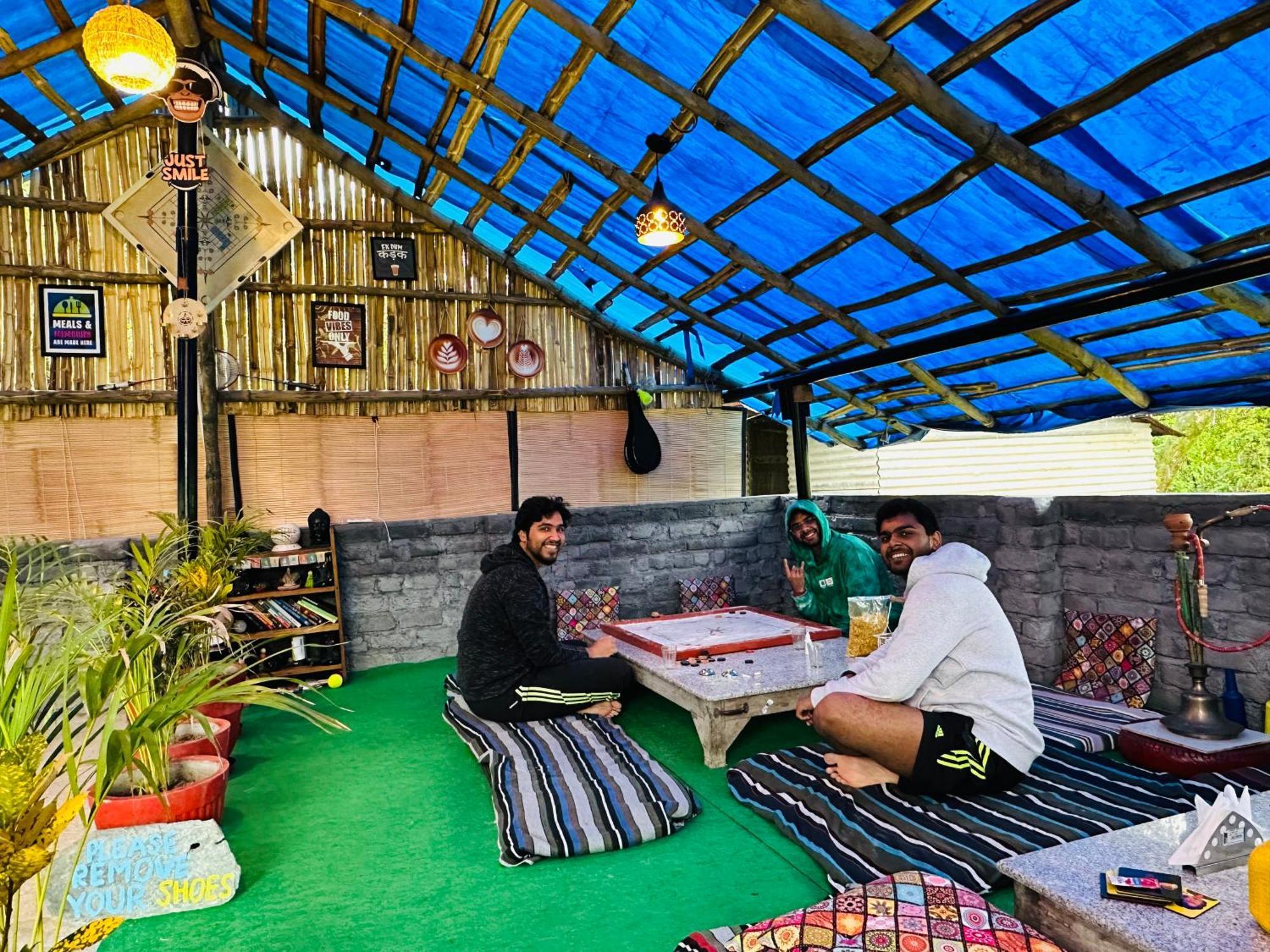 Dreamwoods A Travellers Farm Hostel Dharamshala Ngoại thất bức ảnh
