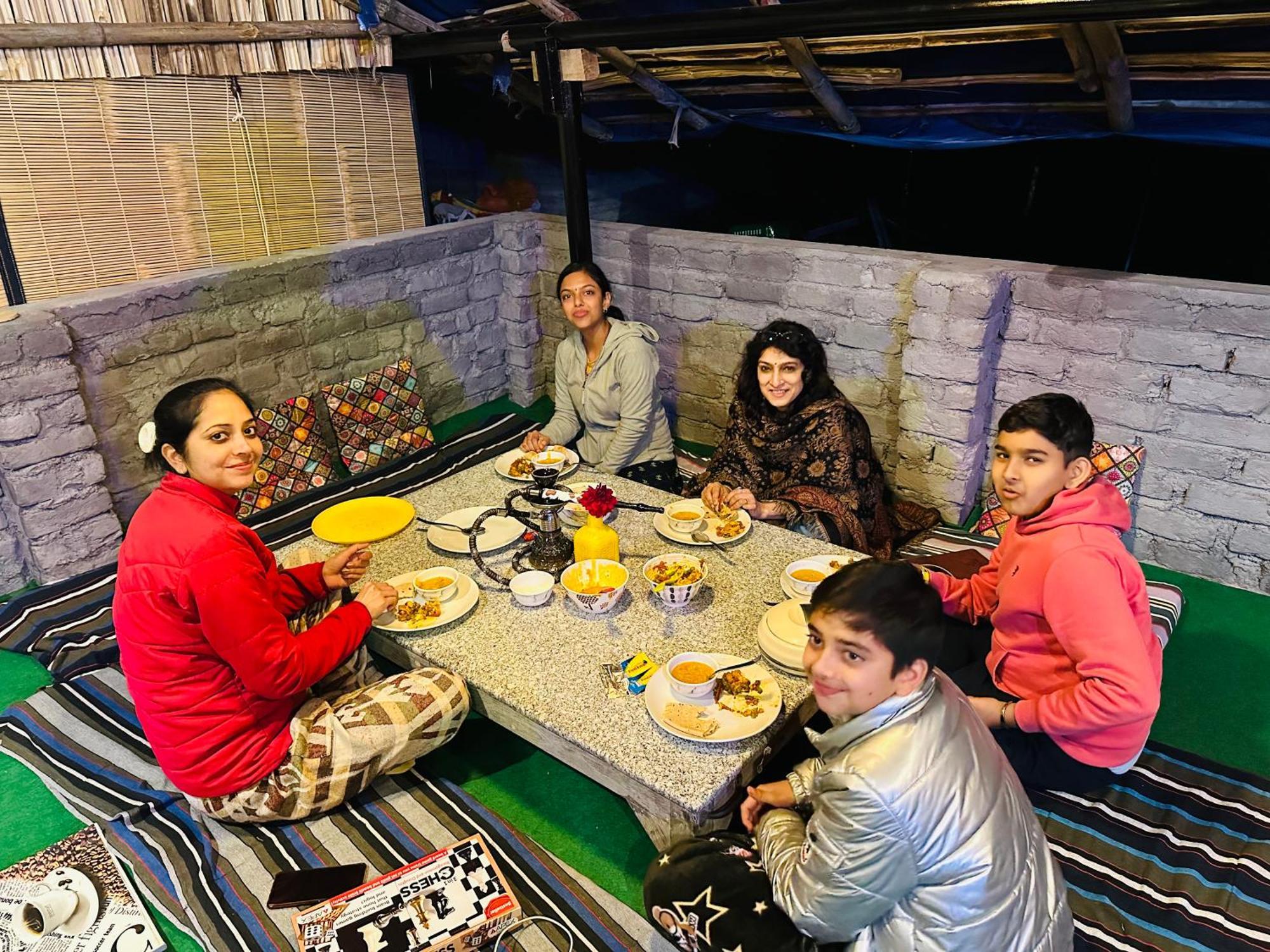 Dreamwoods A Travellers Farm Hostel Dharamshala Ngoại thất bức ảnh