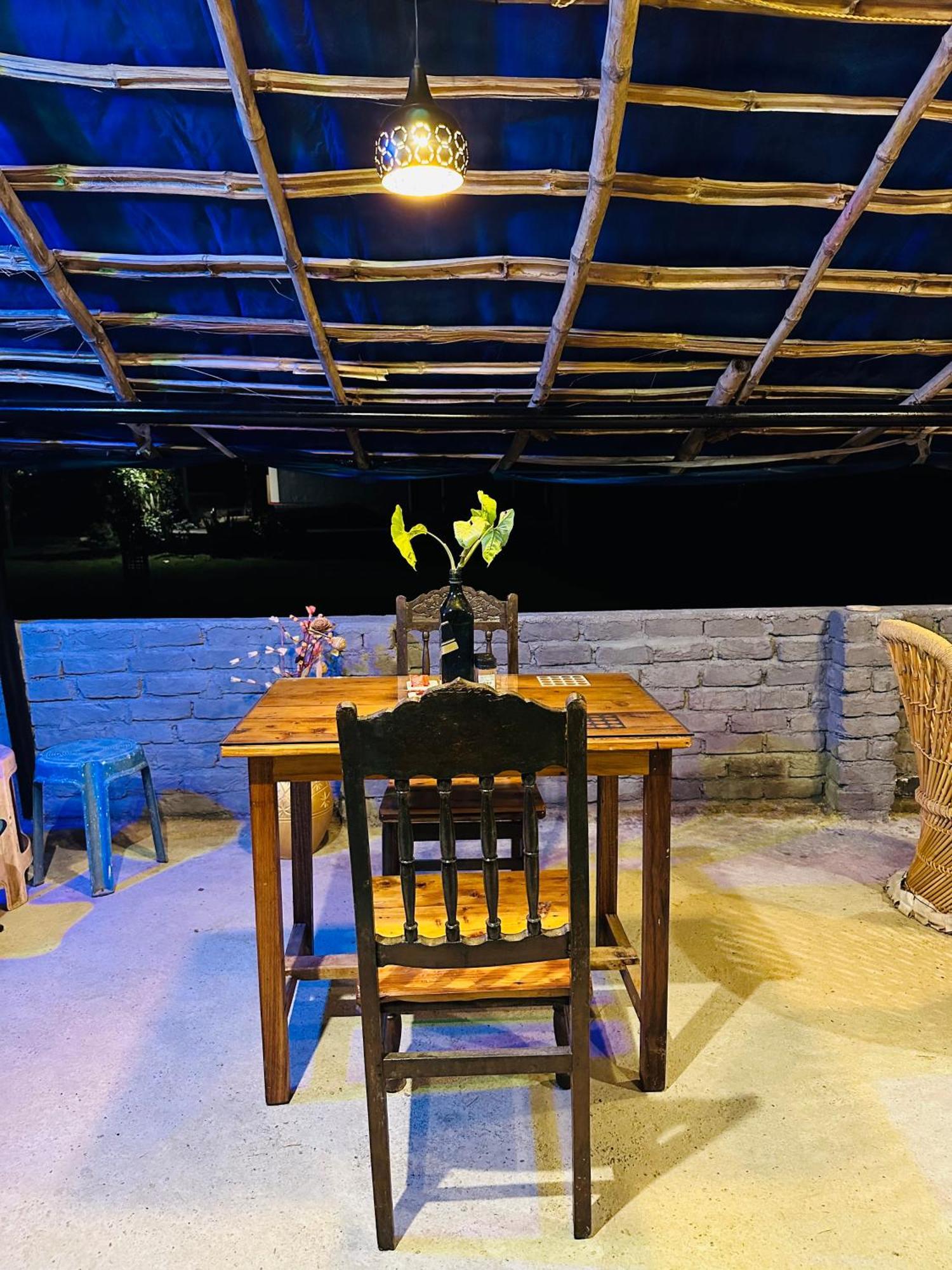 Dreamwoods A Travellers Farm Hostel Dharamshala Ngoại thất bức ảnh